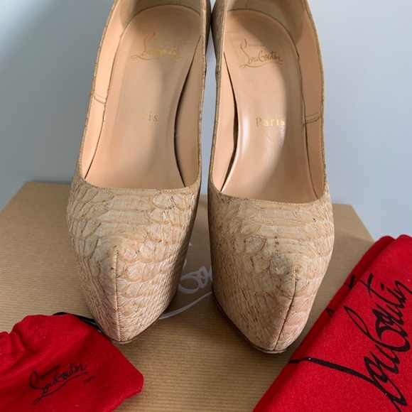 Christian Louboutin Daffodile 36, $1209 - Picture 2 of 5